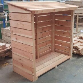 Deluxe Heavy Duty English Larch/Douglas Fir Log Store